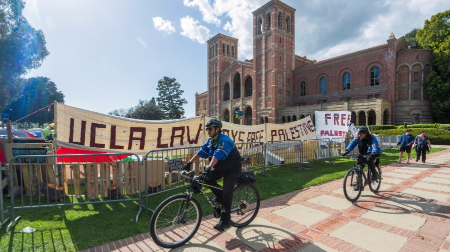 DOJ says UCLA violated civil rights law with 'indifference' toward protecting Jewish and Israeli students